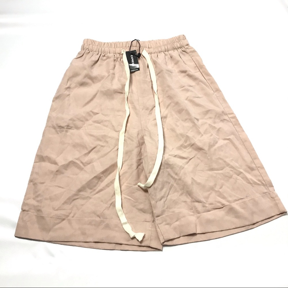 Express Karla Shorts Size S Pink Knee Length